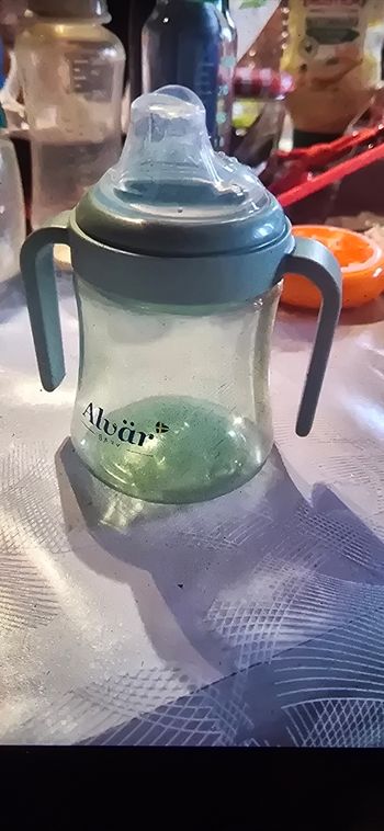 Biberon en plastique 