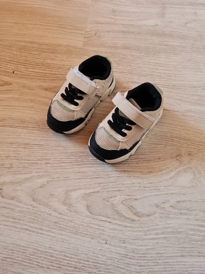 Basket - Taille 21