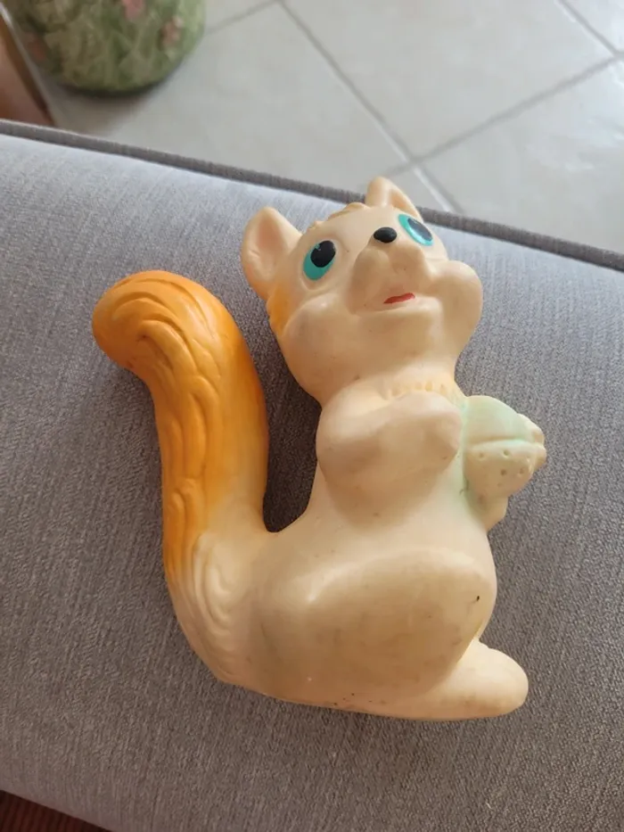 Pouet Pouet vintage écureuil