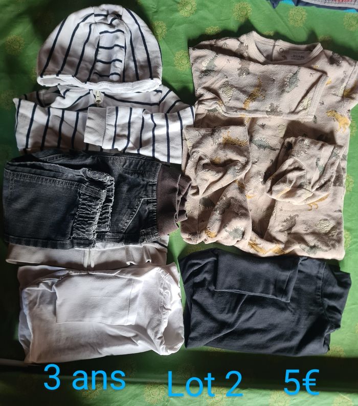 Lot vêtements 3 ans
