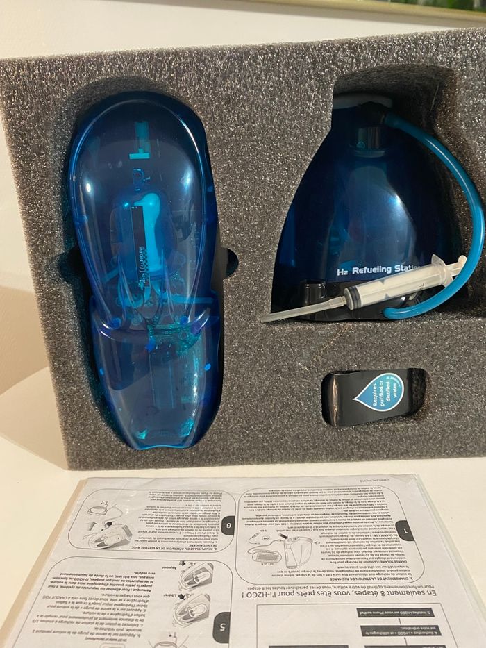 Voiture télécommandée fonctionne à l’eau - photo numéro 4