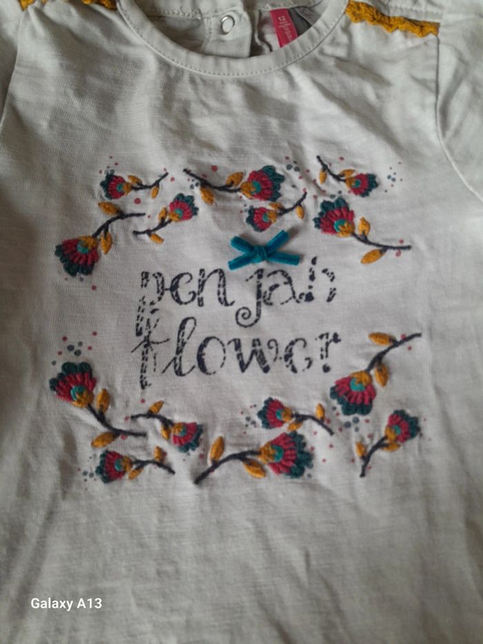 T-shirt 12 mois - photo numéro 2