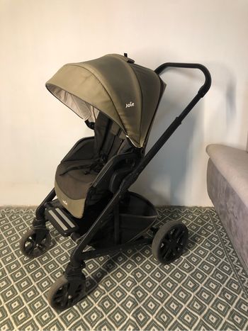 Joie Pousette bébé
