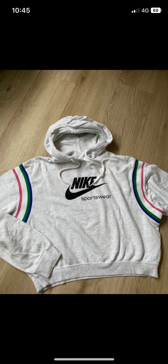 Sweat nike taille xs neuf