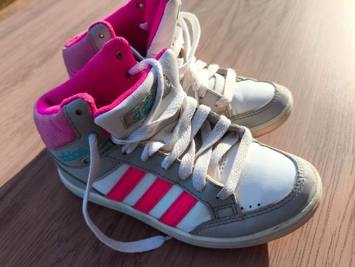 Chaussures enfant Adidas t30