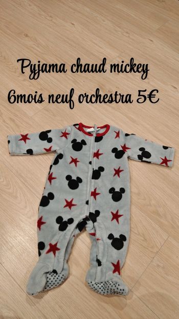 Pyjama 6mois orchestra neuf