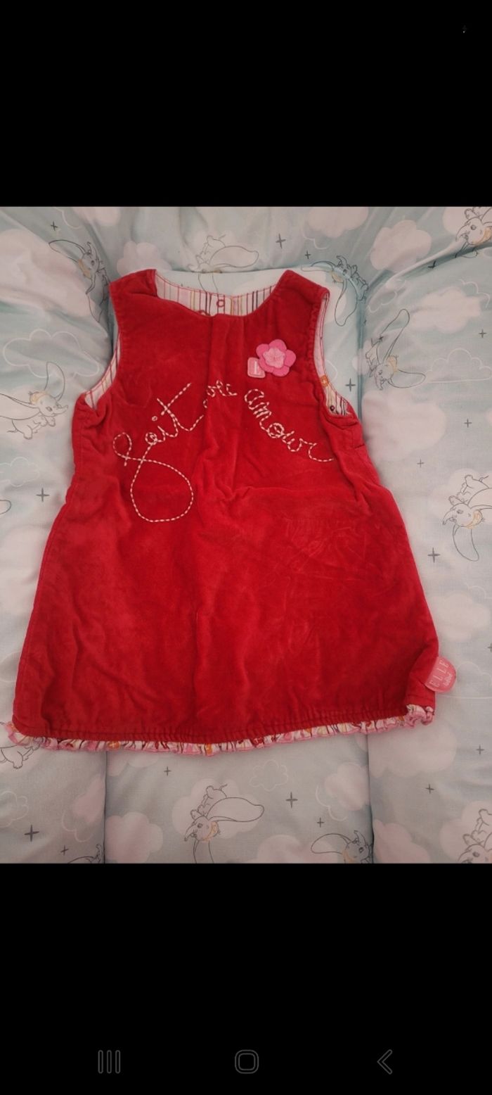 Robe.