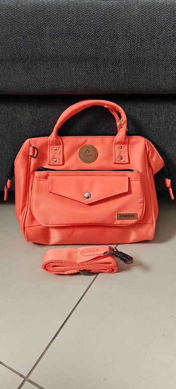 Crossbody M Cabaïa orange