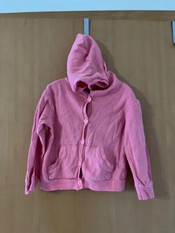 Gilet à capuche motifs cœurs taille 2 ans