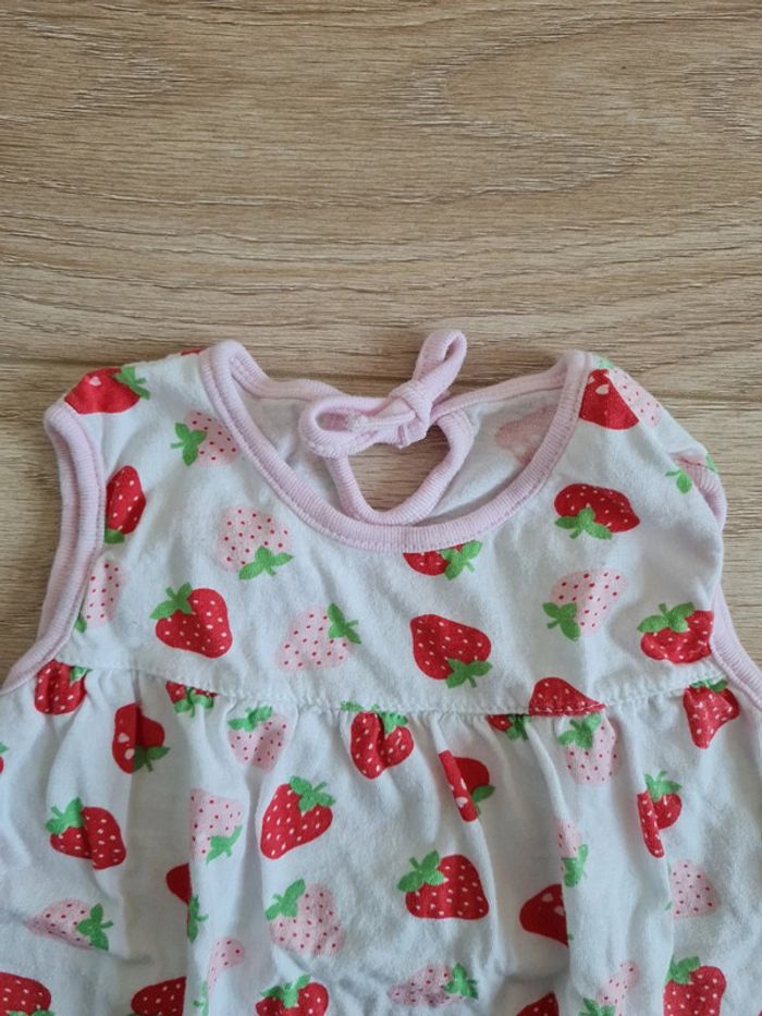 Robe été 12 mois fraise - photo numéro 2