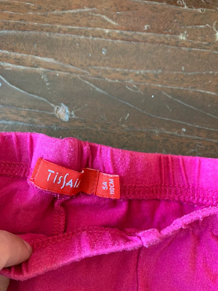 Short fille - photo numéro 3