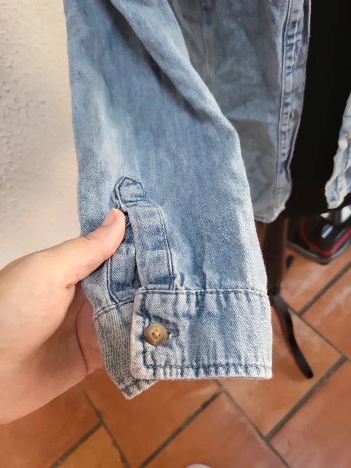 Chemise en jean - photo numéro 2