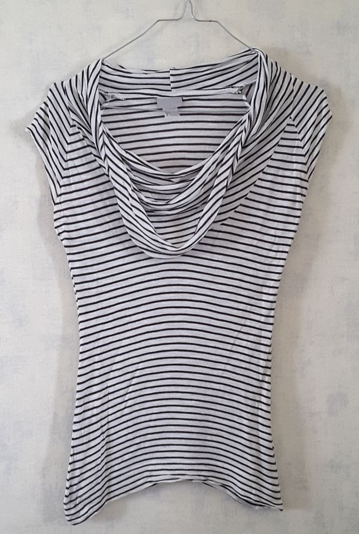 Top rayé noir et blanc – H&M – S