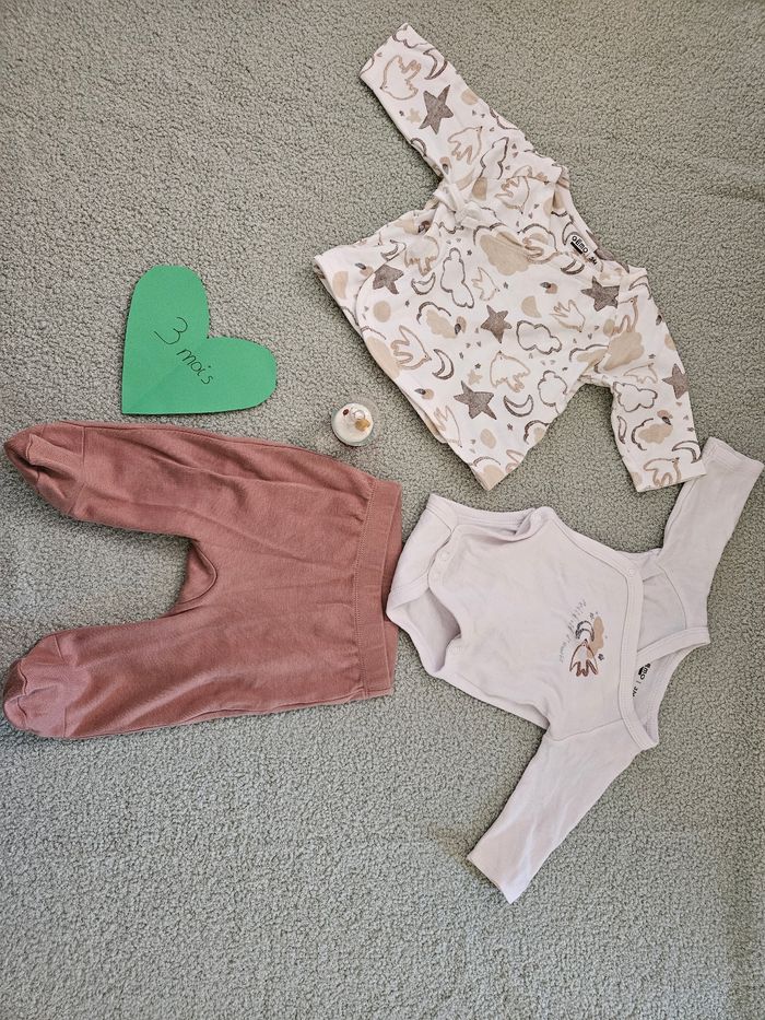 Ensemble Gémo 3 mois