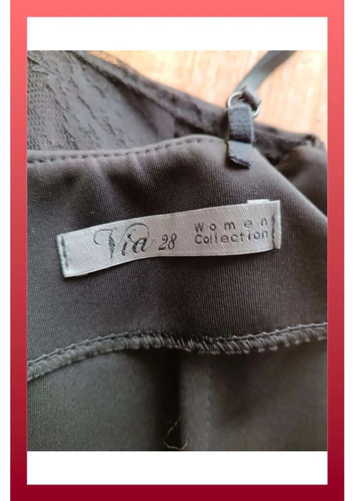 Robe de soirée noire - photo numéro 9