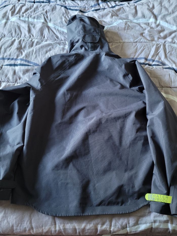 coupe vent imperméable queshua 12/13ans (7e) - photo numéro 9