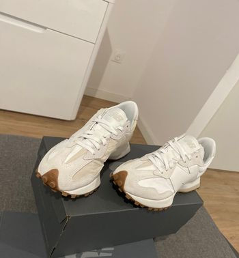New balance 327 beige