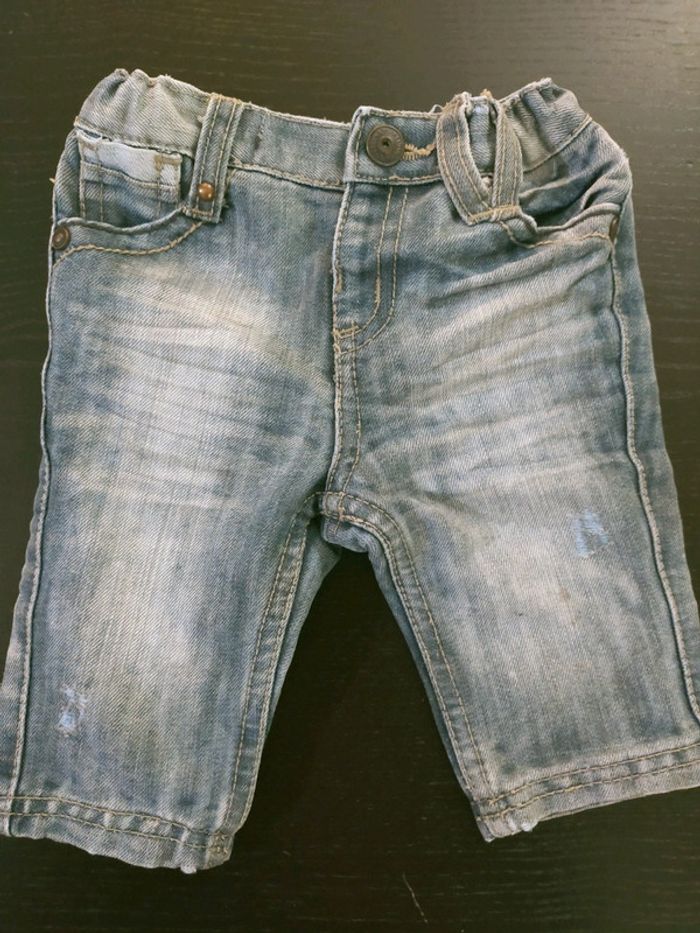 jeans 6mois - photo numéro 1