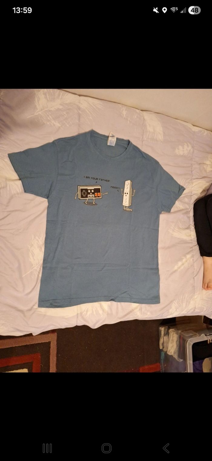 T-shirt - photo numéro 1