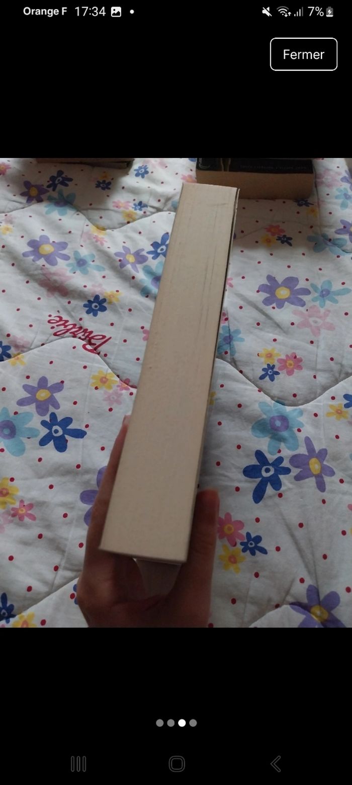 Roman Marjane tome 1 La Crypte Marie Pavlenko - photo numéro 3