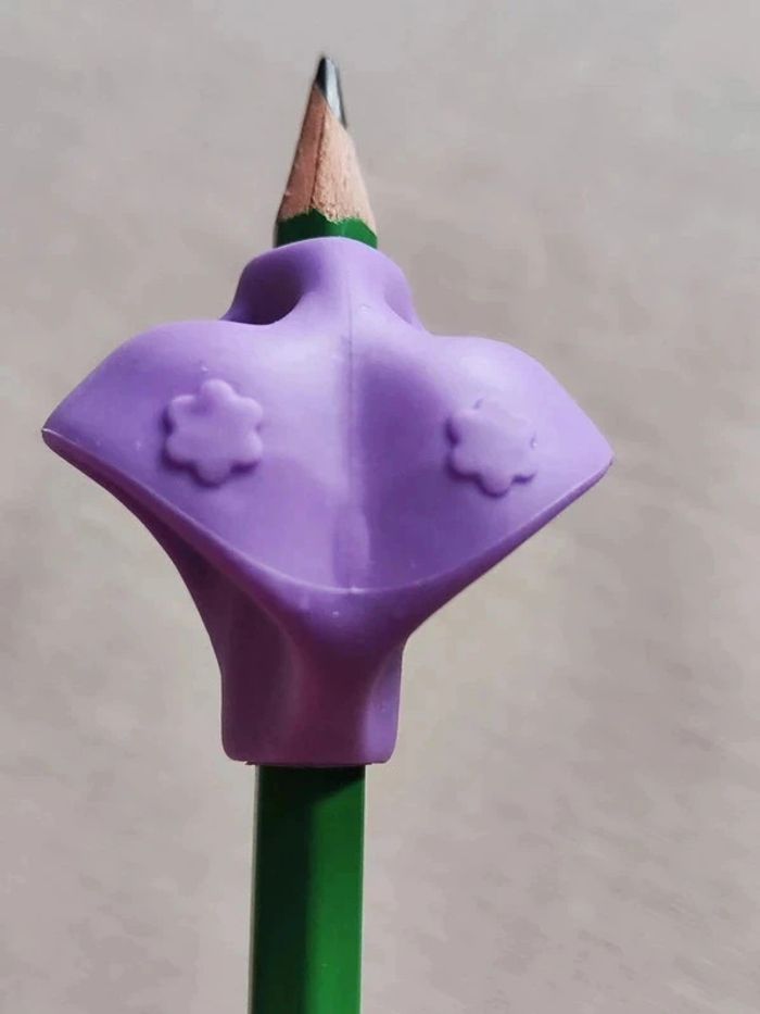 Correcteur de posture d'écriture en silicone souple - photo numéro 4