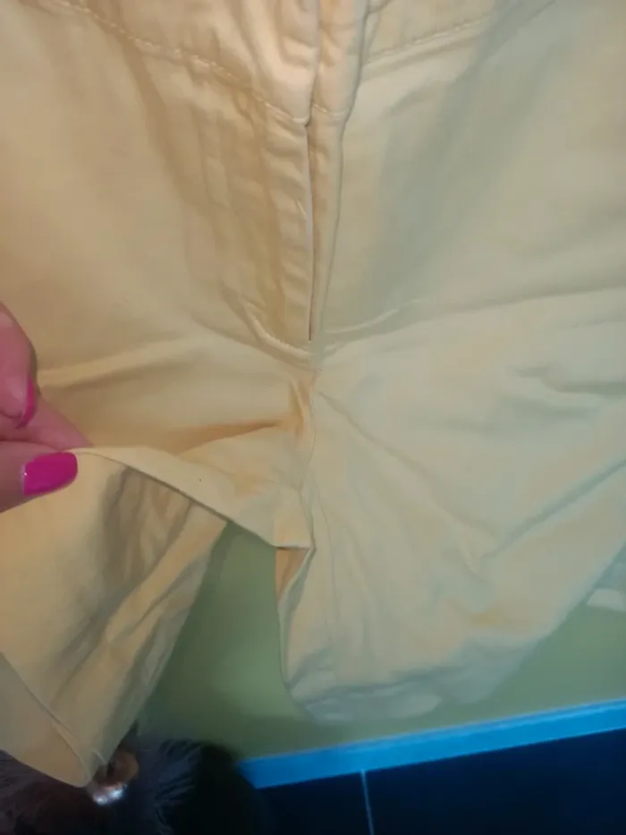 Short jaune Kiabi taille XL en très bon état - photo numéro 5
