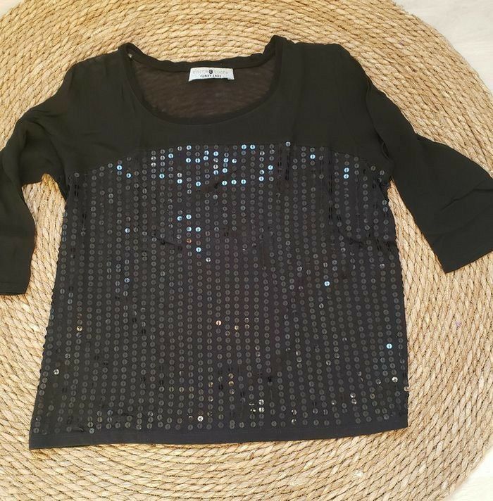 Blouse noir  a sequin