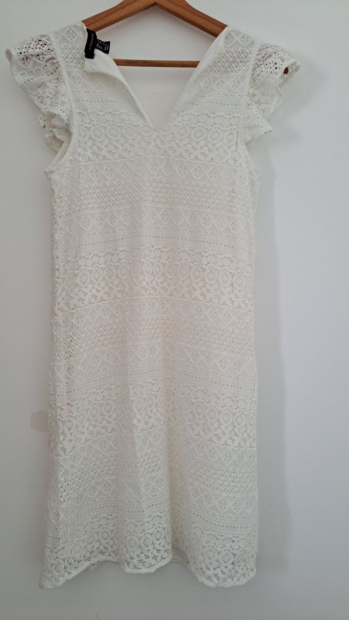 Robe blanche en dentelle Atmosphere - photo numéro 2