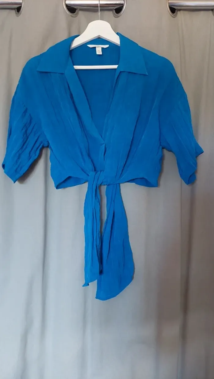 T‑shirt indigo/électrique H&M – Taille XS - parfait état - Polyester et polyamide - photo numéro 2