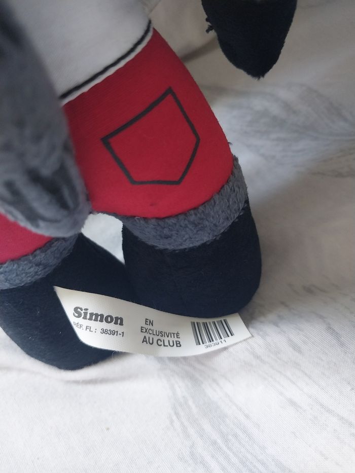 Peluche neuve Simon – En exclusivité au Club - photo numéro 3