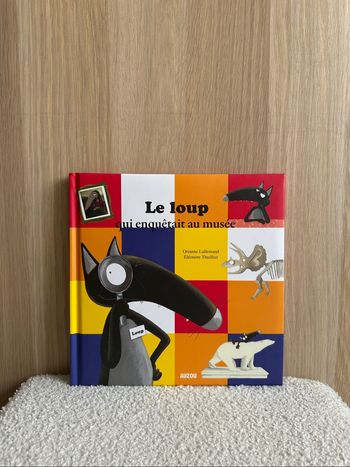 Livre le loup qui enquêtait au musée