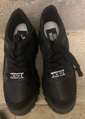 Chaussures de mode pour jeune fille