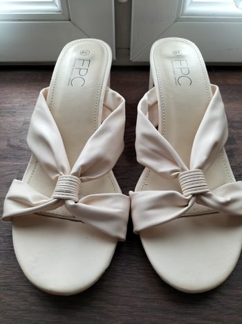 Sandales taille 38 Fashion Private Compagny