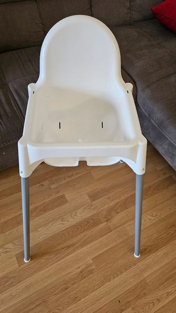 Chaise haute ikea avec tablette