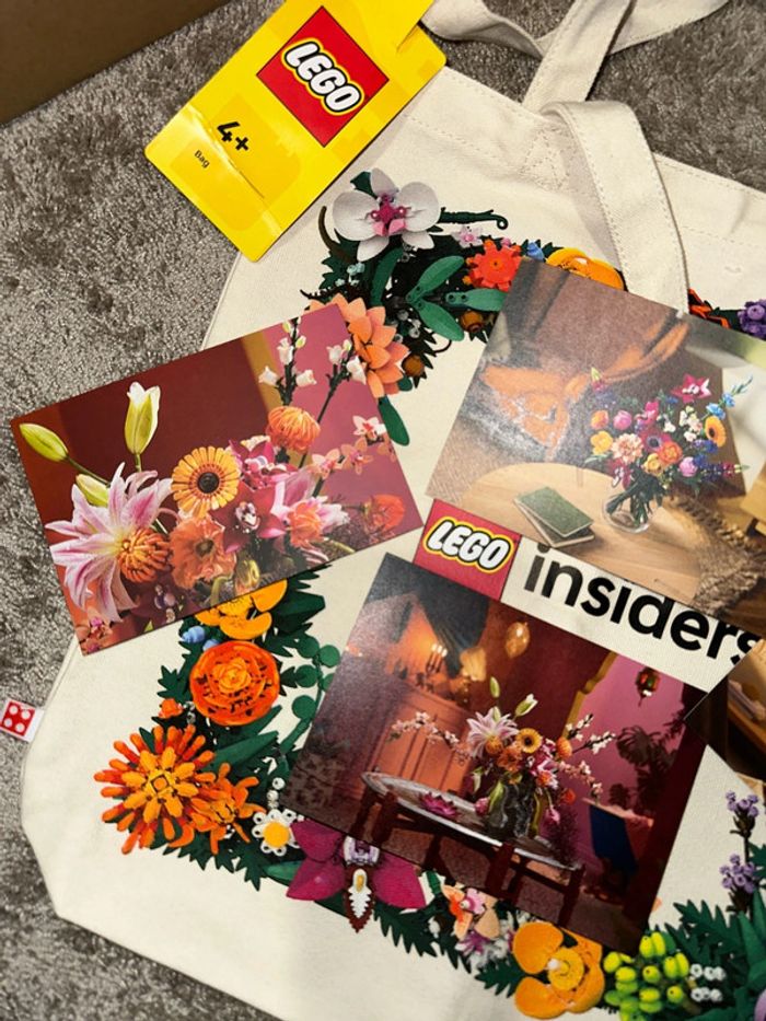 Tot Bague LEGO Insiders exclusif botanicals + 4 cartes postales Lego - photo numéro 2