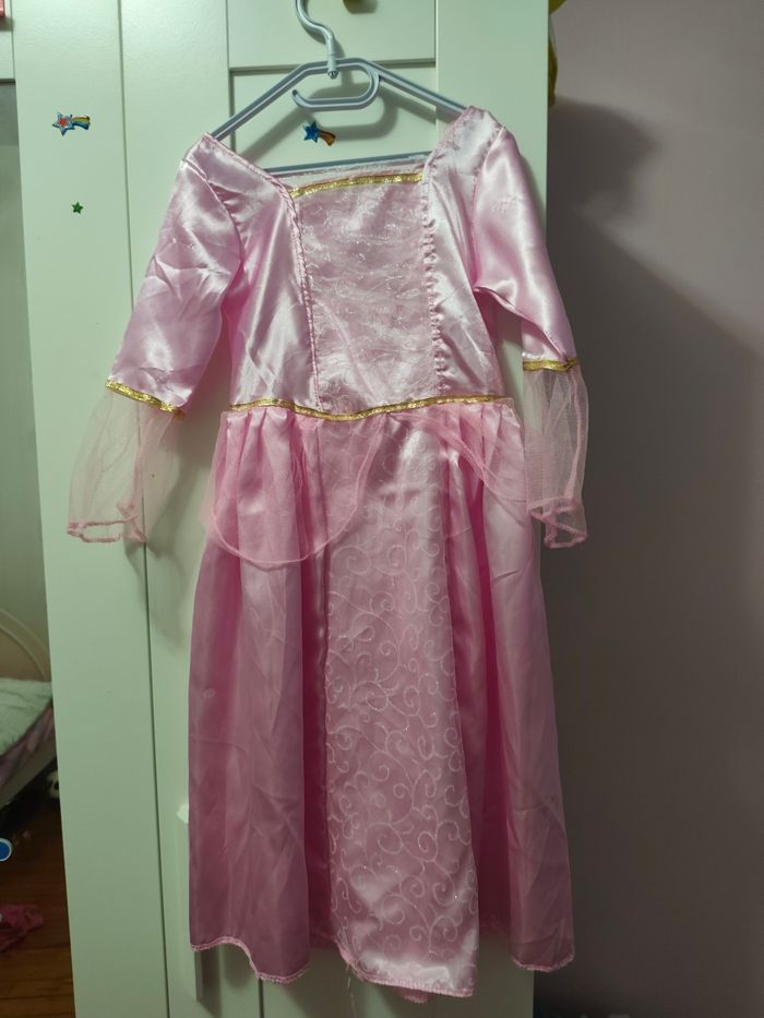 Déguisement de princesse 3/5 ans - photo numéro 3