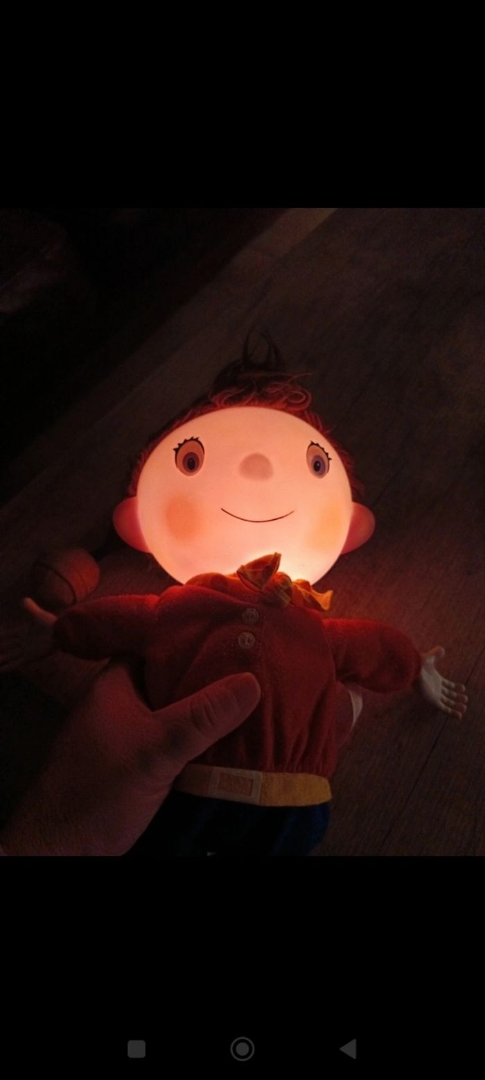 Peluche Oui oui musical - photo numéro 2