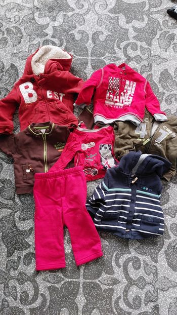 lot de vêtements 12 mois