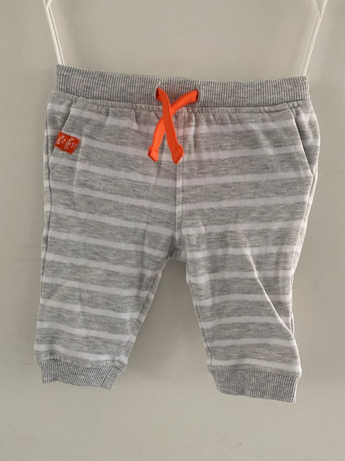 Lot de 2 pantalons bébé 3 mois - photo numéro 7