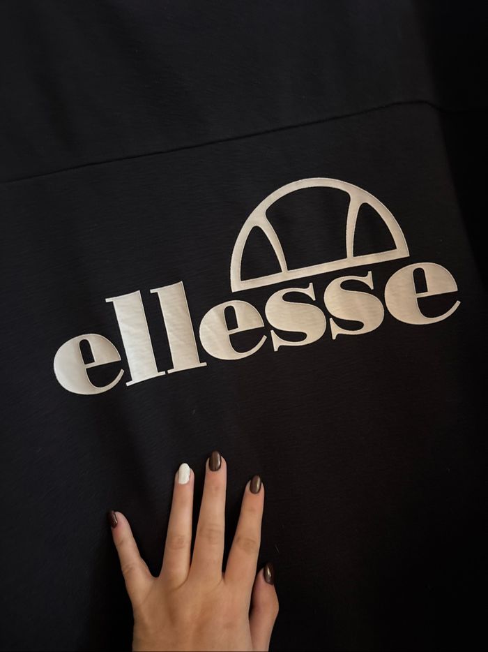Pull Ellesse - photo numéro 2