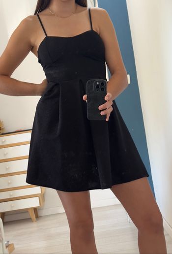 Robe noire taille 40 portée 1 fois