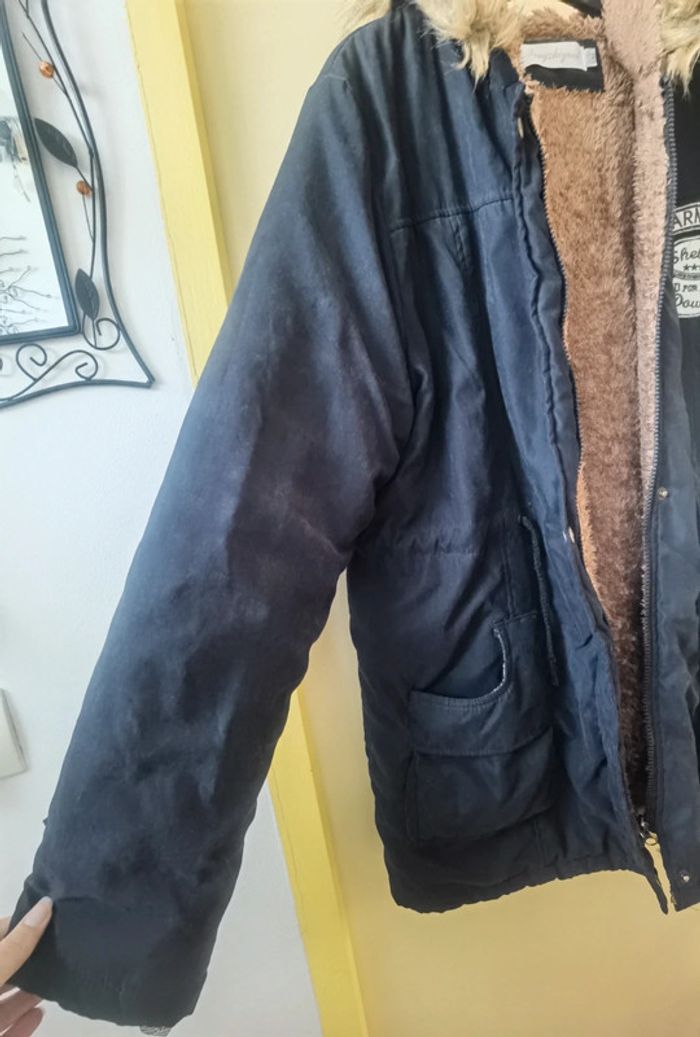 Manteau chaud noir capuche fourrure 44/46 - photo numéro 6