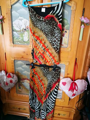 Superbe ensemble jupe et haut