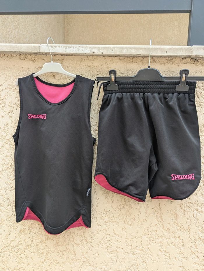 Ensemble de basket Spalding réversible noir rose taille 8-10 ans