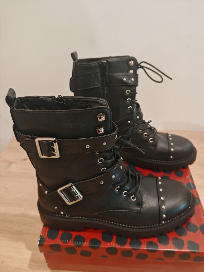 Bottines femme, taille 39, vinyl shoes - photo numéro 4