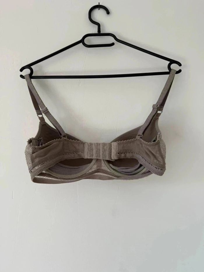 Soutien-gorge Huit - Dentelle taupe - Taille 85D - photo numéro 2
