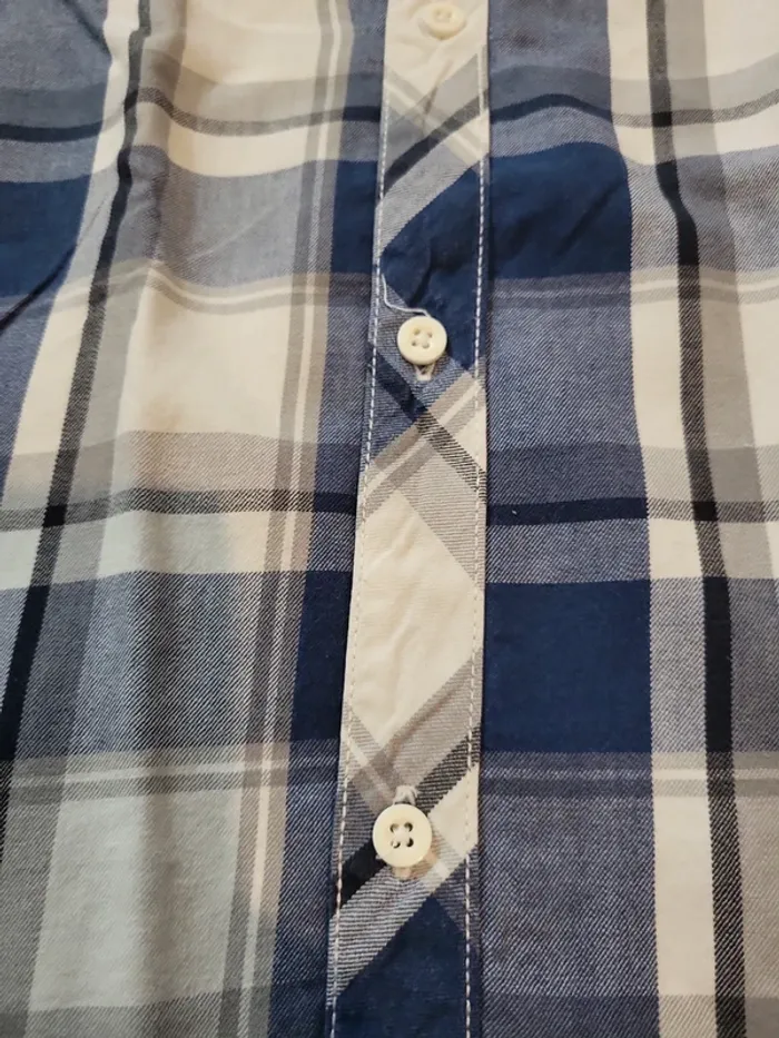 Chemise manches longues 4 ans - photo numéro 3