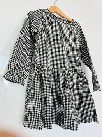 Robe de fête à carreaux Okaidi NEUVE en 5ans