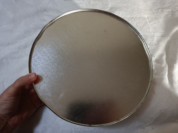 A saisir, jeu " Disney quizz" , boîte métal , ancien modèle ! ( Bien lire merci) - photo numéro 4