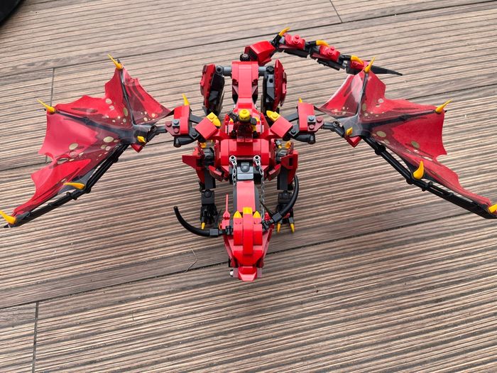 Lego ninjago dragon 70653